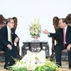 Thủ tướng Nguyễn Xuân Phúc tiếp Cựu Chủ tịch Thượng viện Malaysia Tan Sri Dato Michael Chen Wing Sum. (Ảnh: Thống Nhất/TTXVN)