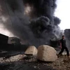 Khói bốc lên sau một vụ tấn công ở Qayarrah, Iraq. (Ảnh: iraqinews)