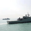 Tàu khu trục tên lửa dẫn đường Jamaran của Iran trong cuộc diễn tập tại vùng Persian, ngoài khơi bờ biển Iran. (Ảnh: AP)