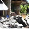 Một căn nhà bị phá hủy sau động đất ở Kirakira, quần đảo Solomon. (Nguồn: AP/TTXVN)