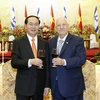 Chủ tịch nước Trần Đại Quang và Tổng thống Israel Reuven Ruvi Rivlin tại Tiệc chiêu đãi. (Ảnh: Nhan Sáng/TTXVN)