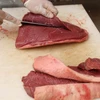 Chế biến thịt lơn ở Rio de Janeiro, Brazil ngày 24/3. (Nguồn: EPA/TTXVN)