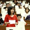 Đại biểu Quốc hội tỉnh Quảng Ngãi Phạm Thị Thu Trang phát biểu ý kiến. (Ảnh: An Đăng/TTXVN)