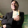 Tiểu thuyết gia Kazuo Ishiguro. (Nguồn: AFP/TTXVN)