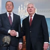 Ngoại trưởng Nga Sergei Lavrov và người đồng cấp Mỹ Rex Tillerson. (Nguồn: AFP/TTXVN) 