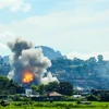 Khói bốc lên sau cuộc không kích của Không quân Philippines nhằm vào các vị trí của phiên quân tại Marawi trên đảo Mindanao, Philippines, ngày 17/9. (Nguồn: AFP/TTXVN)