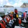 Các giám sát viên Nhật Bản tại vùng biển gần quần đảo tranh chấp Senkaku/Điếu Ngư. (Nguồn: AFP/TTXVN)