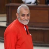  Thủ lĩnh phong trào Anh em Hồi giáo (MB) Mohamed Badie tại phiên tòa ở Cairo, Ai Cập ngày 20/4/2015. (Nguồn: AFP/TTXVN)