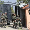 Quân đội Ấn Độ được triển khai tại hiện trường một vụ xả súng ở Srinagar, thủ phủ mùa Hè của Kashmir ngày 3/10. (Nguồn: THX/TTXVN)