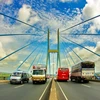  Cầu Mỹ Thuận nằm trên quốc lộ 1A, dài 1.535 mét bắc qua sông Tiền, nối liền hai tỉnh Tiền Giang và Vĩnh Long. (Ảnh: Duy Khương/TTXVN)