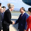 Lễ đón Thủ tướng Nguyễn Xuân Phúc và Phu nhân tại sân bay quân sự Fairbairn, Canberra. (Ảnh: Thống Nhất/TTXVN)