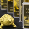  Vàng được bày bán tại Seoul, Hàn Quốc. (Nguồn: Yonhap/TTXVN)