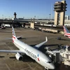 Máy bay của hãng hàng không American Airlines tại sân bay quốc tế Dallas Fort Worth ở Dallas, Texas, Mỹ. (Nguồn: AFP/TTXVN)
