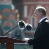 Tổng thống Nga Vladimir Putin phát biểu tại lễ diễu binh kỷ niệm 73 năm Ngày Chiến thắng ở Quảng trường Đỏ, thủ đô Moskva ngày 9/5. (Nguồn: AFP/TTXVN)