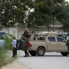  Lực lượng an ninh Afghanistan được triển khai tại hiện trường vụ đánh bom ở Kabul ngày 15/7. (Ảnh: EPA-EFE/TTXVN)
