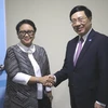 Phó Thủ tướng, Bộ trưởng Ngoại giao Phạm Bình Minh và Bộ trưởng Ngoại giao Indonesia Retno Marsudi. (Ảnh: Xuân Vịnh/TTXVN)