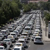  Lái xe taxi biểu tình yêu cầu siết chặt quản lý dịch vụ lái xe trực tuyến tại Madrid, Tây Ban Nha ngày 30/7. (Ảnh: EPA-EFE/TTXVN)