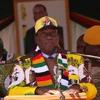 Tổng thống Zimbabwe Emmerson Mnangagwa phát biểu trong cuộc vận động tranh cử ở Marondera ngày 21/7. (Ảnh: THX/TTXVN)