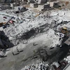 [Video] Hiện trường tan hoang sau vụ nổ kho vũ khí tại Syria