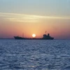  Tàu thuyền qua lại Eo biển Hormuz. (Ảnh: Offshore Technology/TTXVN)