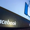 Biểu tượng Facebook tại trụ sở ở Menlo Park, California, Mỹ. (Ảnh: AFP/TTXVN)