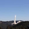Tên lửa Epsilon rời khỏi bệ phóng lúc 7 giờ 50 phút 20 giây sáng 18/1/2019 tại Trung tâm Vũ trụ Uchinoura, tỉnh Kagoshima. (Ảnh: Nguyễn Tuyến/TTXVN)