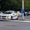 Cảnh sát gác tại hiện trường vụ xả súng ở Christchurch, New Zealand, ngày 15/3/2019. (Ảnh: AFP/TTXVN) 