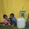 Trẻ em tị nạn Venezuela tại lều tạm ở Bogota, Colombia, ngày 9/1/2019. (Ảnh: AFP/TTXVN) 