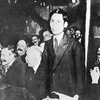 Chàng thanh niên yêu nước Nguyễn Ái Quốc phát biểu tại Đại hội đại biểu toàn quốc lần thứ XVIII Đảng Xã hội Pháp ở thành phố Tours, ngày 26/12/1920. (Ảnh: Tư liệu TTXVN)