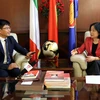 Đại sứ Việt Nam tại Italy Nguyễn Thị Bích Huệ trả lời phỏng vấn phóng viên TTXVN. (Ảnh: Huy Thông/TTXVN)