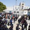Người dân Algeria tập trung biểu tình phản đối Chính phủ tại thủ đô Algiers ngày 13/6/2019. (Ảnh: THX/TTXVN)