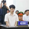 Bị cáo Nguyễn Anh Tú tại phiên tòa. (Ảnh: Doãn Tấn/TTXVN)