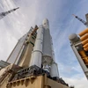 Tên lửa đẩy Ariane 5 trên bệ phóng. (Ảnh: ESA)