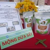 Sản phẩm “Mộng dừa sấy dẻo” độc nhất vô nhị giúp đa dạng hóa sản phẩm chủ lực của Bến Tre, gia tăng thu nhập trong chuỗi cung ứng thành phẩm từ dừa. (Ảnh: Ánh Tuyết/TTXVN)
