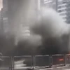 [Video] Hà Nội: Xe ôtô đột nhiên bốc cháy trên đường vành đai 3