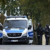 Cảnh sát gác tại khu vực Halle, Đức. (Ảnh: AFP/ TTXVN)