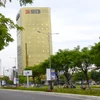 Mặt tiền tòa nhà SHB Đà Nẵng do Ngân hàng Thương mại Cổ phần Sài Gòn-Hà Nội (SHB) làm chủ đầu tư (đường Nguyễn Văn Linh, quận Hải Châu, thành phố Đà Nẵng). (Ảnh: Quốc Dũng/TTXVN)