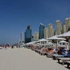 Các khách sạn và khu nghỉ dưỡng của Dubai mở cửa với công suất bị giảm thiểu. (Ảnh: AFP/TTXVN)