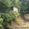 Đất đồi tại xã Phú Sơn đang bị "băm nát." (Ảnh: Nguyễn Văn Cảnh/TXVN)