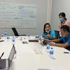 Đại diện các ngành chức năng làm việc với lãnh đạo doanh nghiệp. (Nguồn: baobacgiang.com.vn)