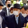 Cựu Tổng thống Chun Doo-hwan (giữa) vẫn phủ nhận mọi sự liên quan trực tiếp đến việc trấn áp cuộc biểu tình năm 1980. (Nguồn: EPA-EFE)