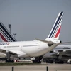 Máy bay của hãng hàng không Air France tại sân bay Roissy-Charles de Gaulle, phía bắc thủ đô Paris, Pháp ngày 24/3/2020. (Ảnh: AFP/TTXVN)