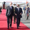 Tổng thống Ai Cập Abdel Fattah el-Sisi (phải) đón tiếp Tổng thống Tunisia Kais Saied tại Cairo ngày 9/4. (Nguồn: AFP)