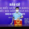 Cầu thủ Quang Hải tham gia bỏ phiếu (Ảnh: VFF)