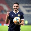 John McGinn của Scotland ăn mừng chiến thắng sau tiếng còi mãn cuộc trong trận đấu vòng loại UEFA Euro 2020 tại Hampden Park, Glasgow. (Ảnh PA)