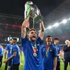 [Video] Italy ăn mừng chức vô địch EURO 2020, báo công với Tổng thống