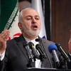 Ngoại trưởng Iran Mohammad Javad Zarif phát biểu trong cuộc họp báo tại Tehran. (Ảnh: AFP/ TTXVN