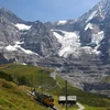 Các sông băng Eiger, Guggi và Giesen được chụp gần Jungfrau trong dãy Alps ở Wengen, Thụy Sĩ. (Nguồn: Reuters)