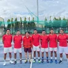 Đội tuyển quần vợt Việt Nam tập luyện khép kín tại Câu lạc bộ Quần vợt Kỳ Hòa, Thành phố Hồ Chí Minh. (Ảnh: TTXVN phát)