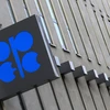 Biểu tượng Tổ chức Các nước xuất khẩu dầu mỏ (OPEC) tại trụ sở của tổ chức ở Vienna, Áo. (Ảnh: AFP/TTXVN)